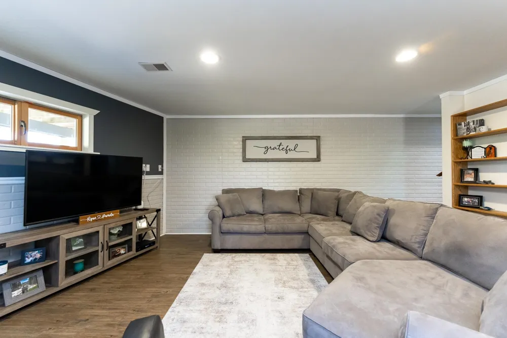 1201 S Clubhouse Drive Lake Isabella Village, MI 48893