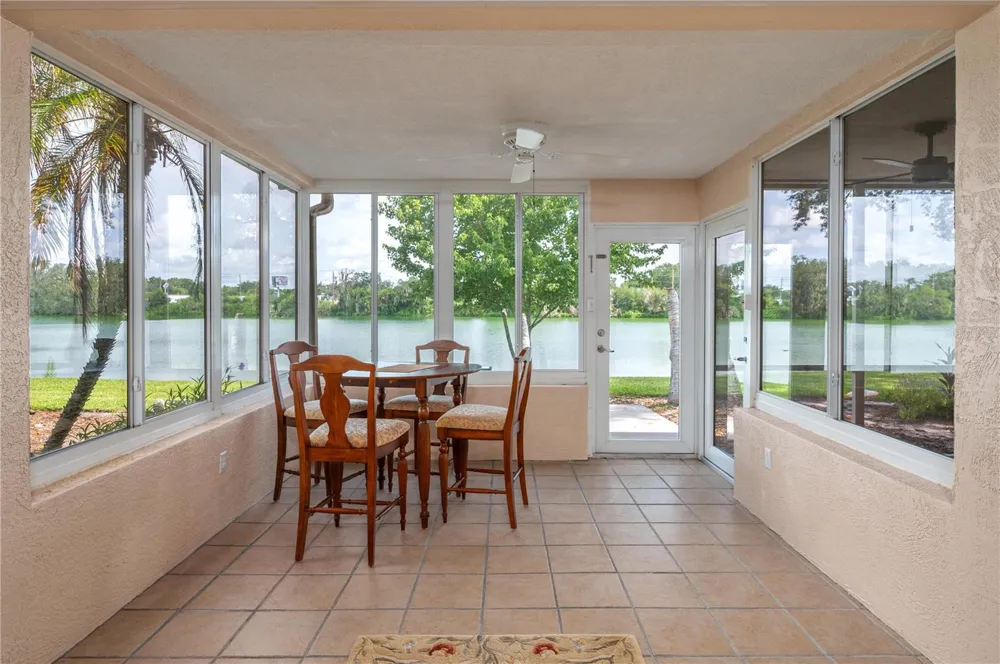 5667 WATER OAK LANE Mulberry, FL 33860