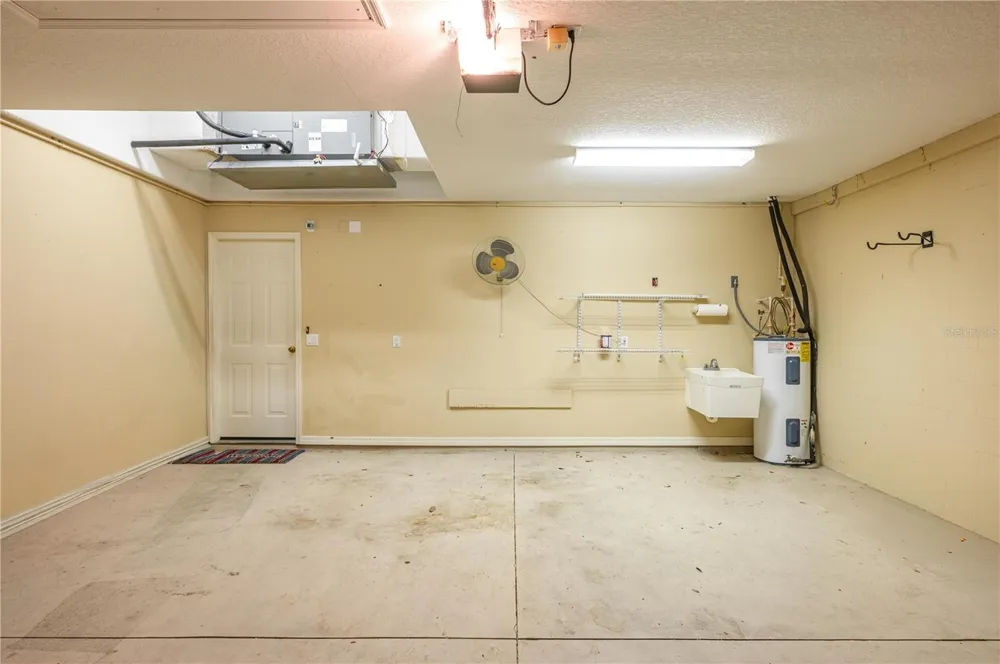 5667 WATER OAK LANE Mulberry, FL 33860