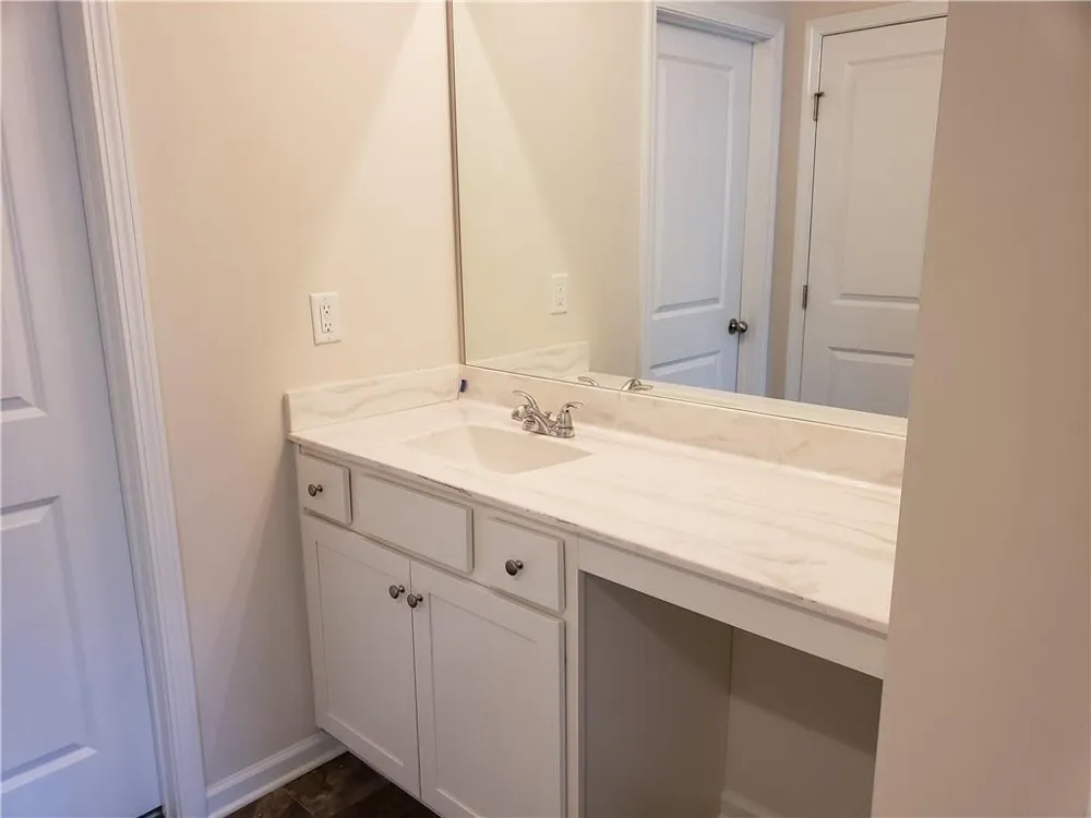 2725 Daybreak Court Suwanee, GA 30024