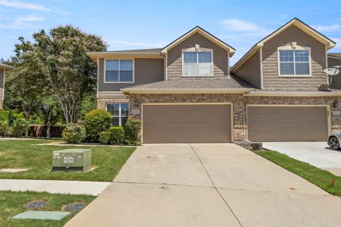 2949 Jowett Drive