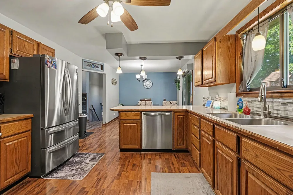 1452 Adams Avenue Muskegon, MI 49442