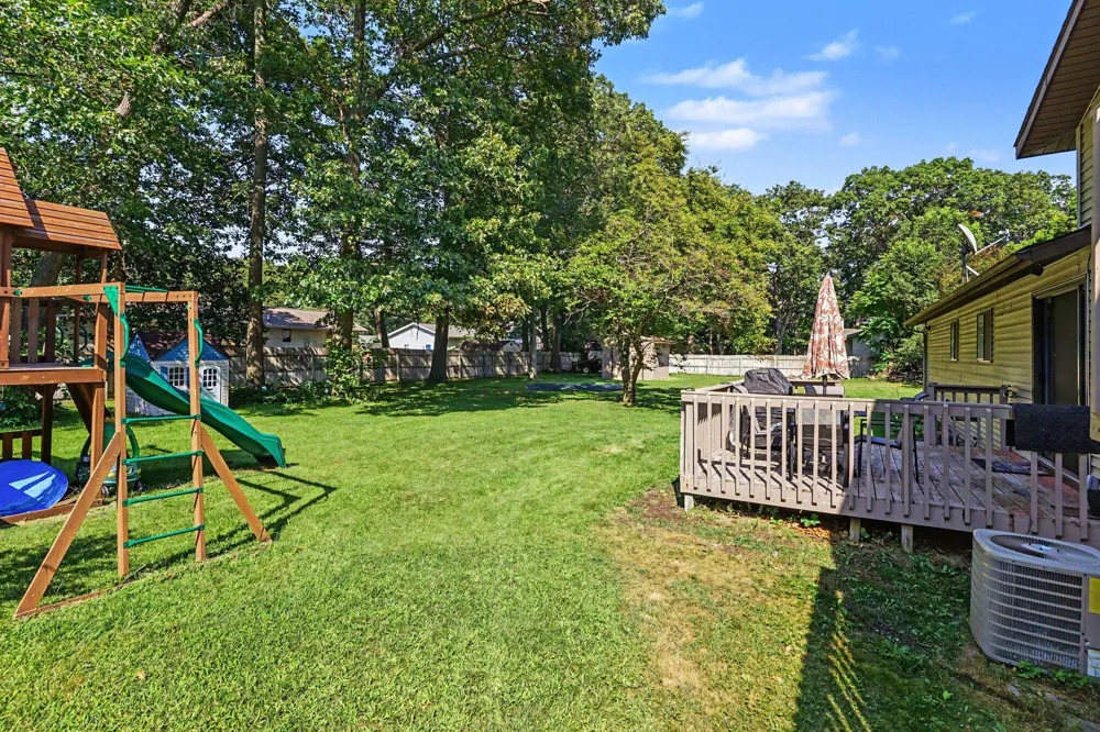 1452 Adams Avenue Muskegon, MI 49442