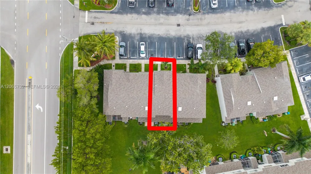 38 Truman Dr Weston, FL 33326
