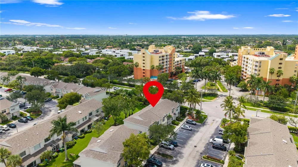 38 Truman Dr Weston, FL 33326