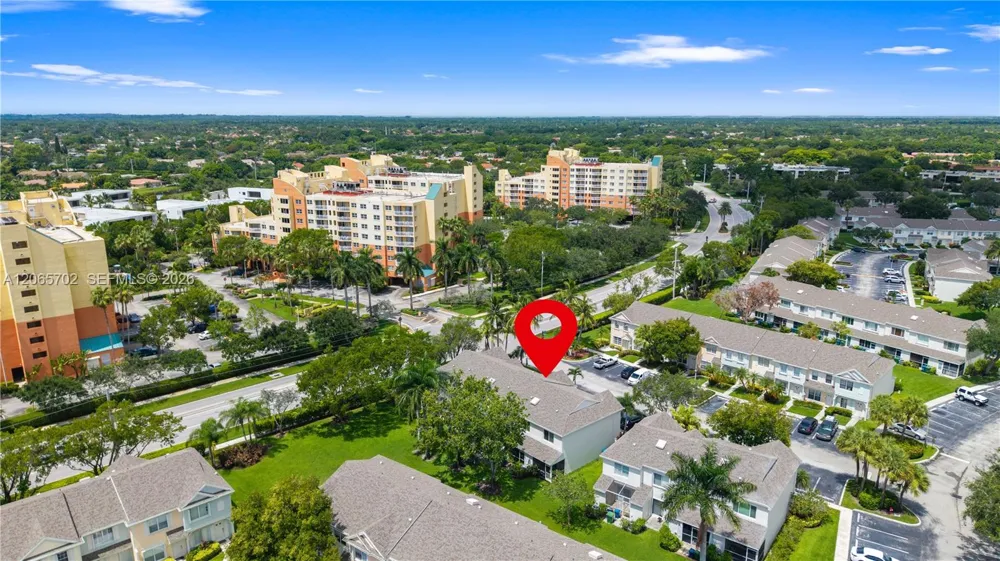 38 Truman Dr Weston, FL 33326