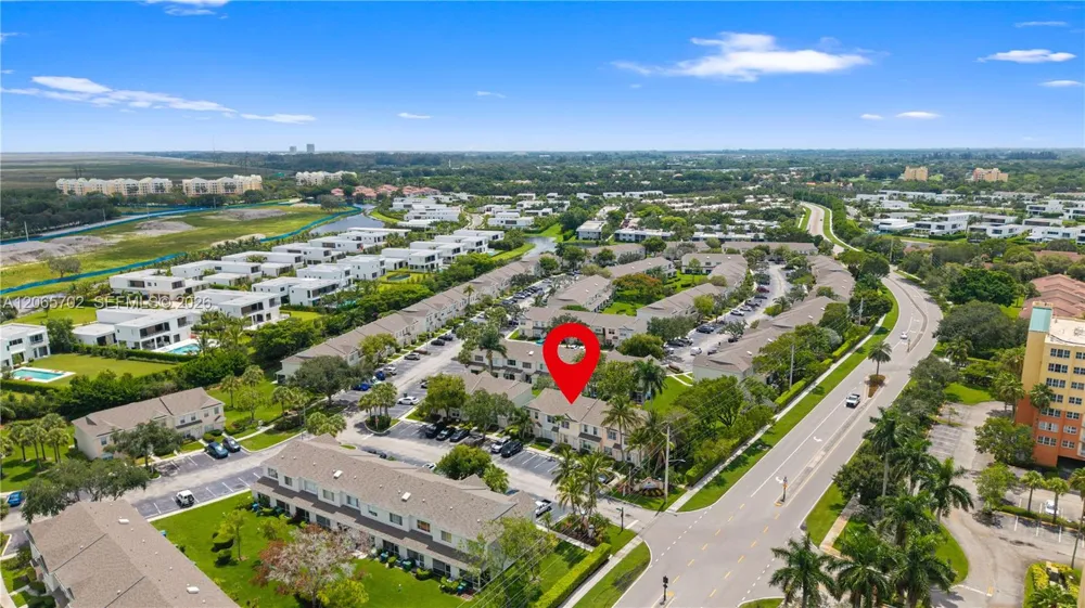 38 Truman Dr Weston, FL 33326