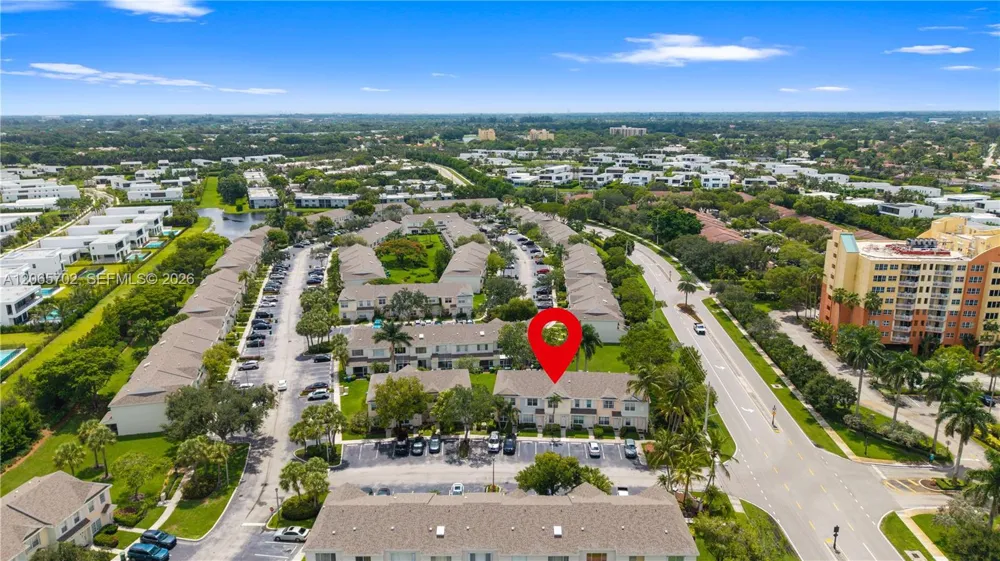 38 Truman Dr Weston, FL 33326