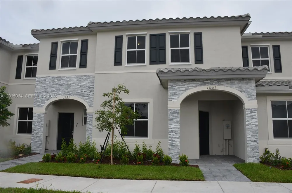 1801 SE 27th Ter Homestead, FL 33035