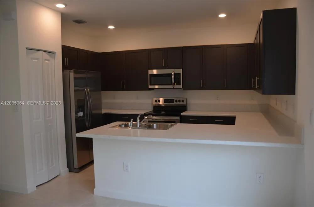 1801 SE 27th Ter Homestead, FL 33035
