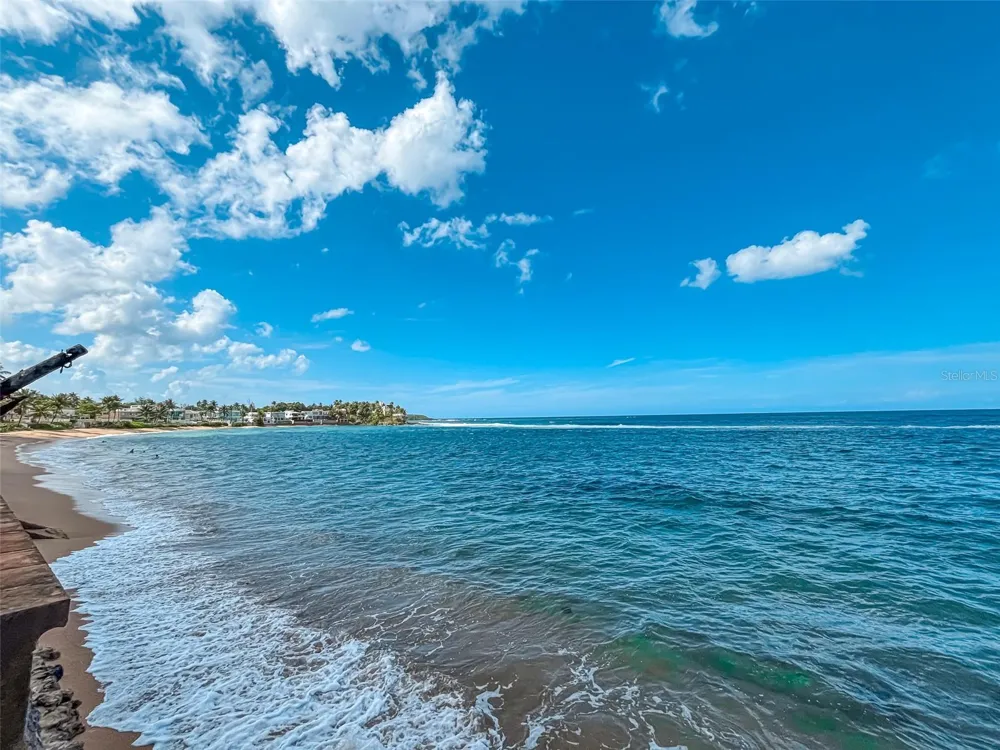 53 CALLE ARRECIFE Dorado, PR 00646