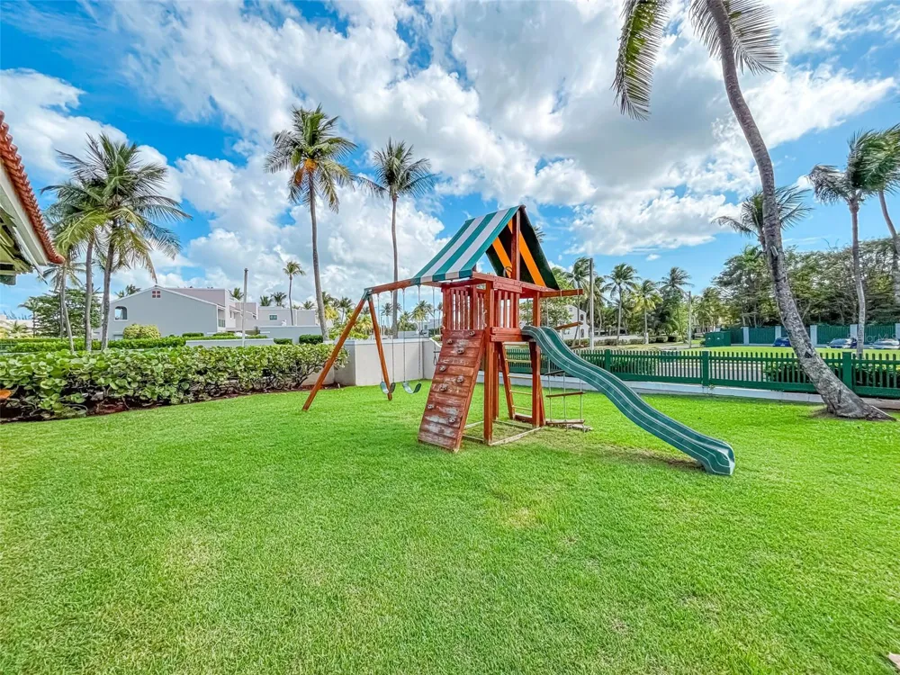 53 CALLE ARRECIFE Dorado, PR 00646