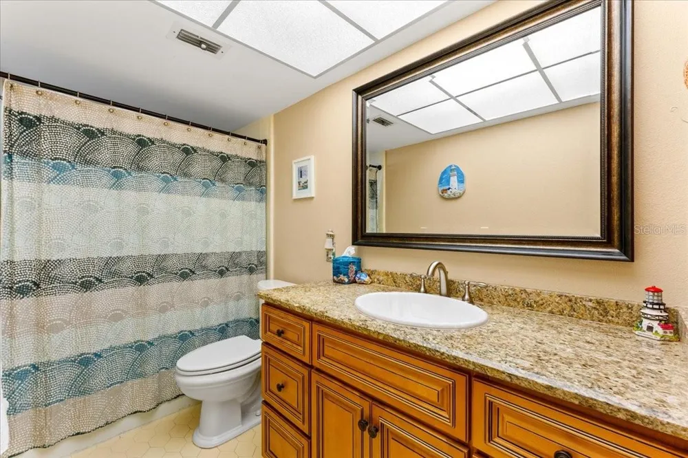 5020 BRITTANY DRIVE S #118 St Petersburg, FL 33715