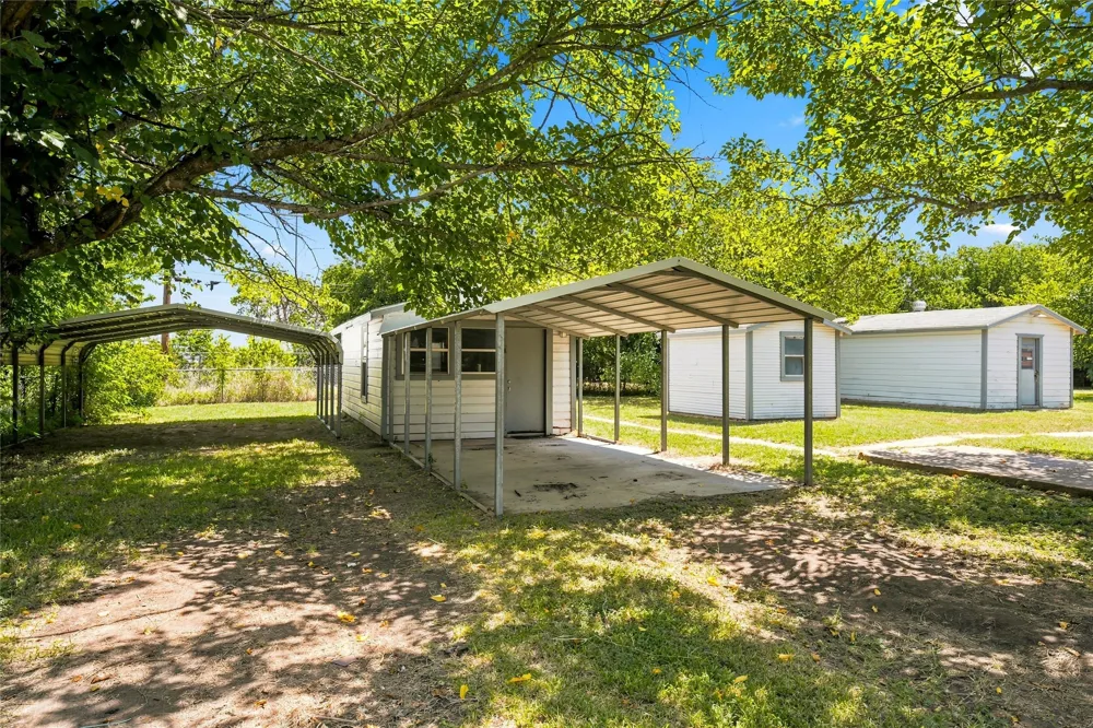 413 S Brazos Street Whitney, TX 76692