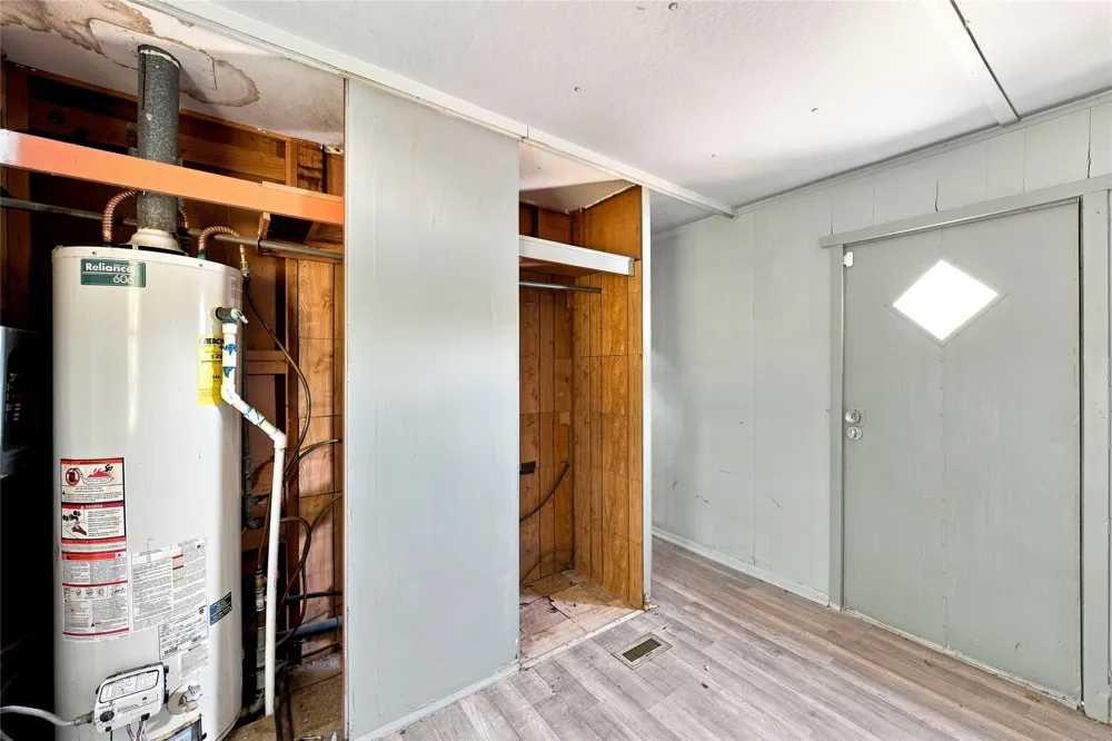 413 S Brazos Street Whitney, TX 76692