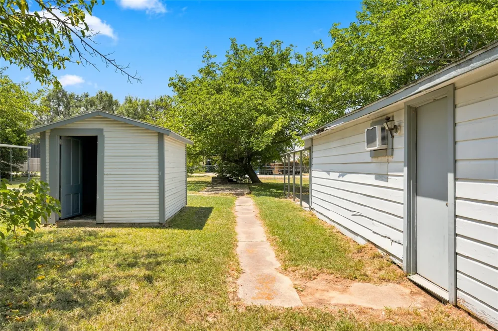 413 S Brazos Street Whitney, TX 76692