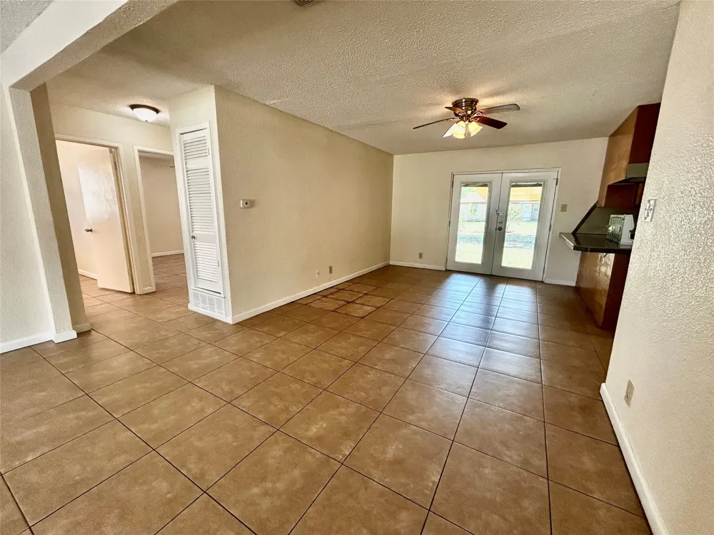 5908 Derek Drive Watauga, TX 76148