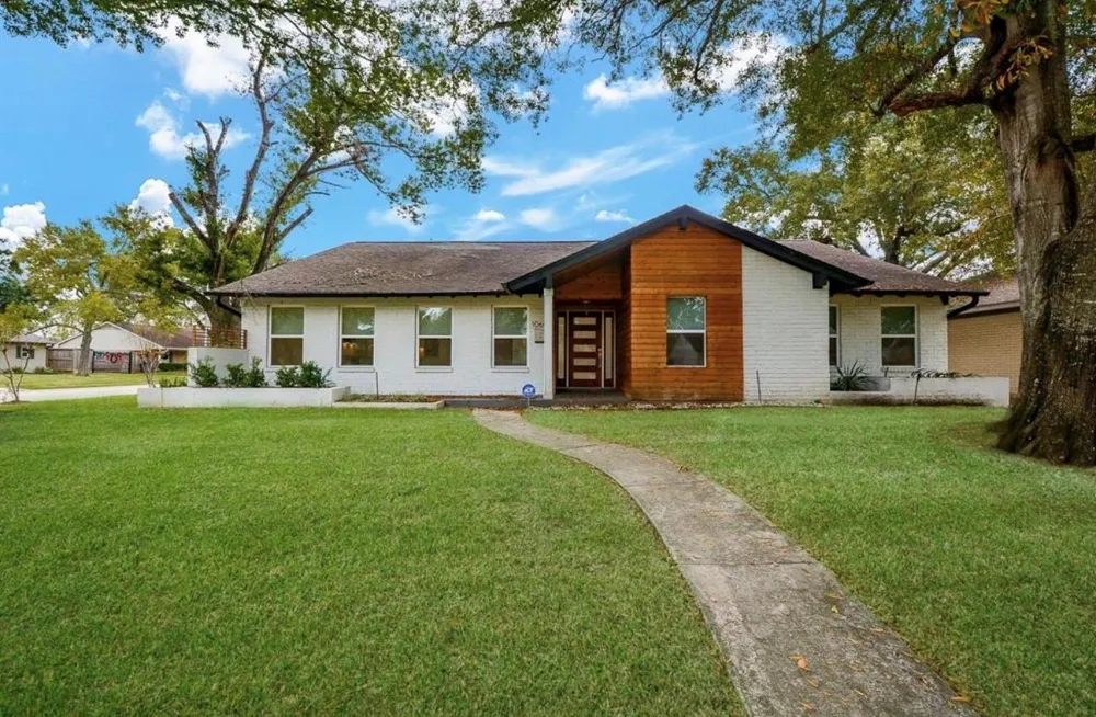 10603 Riverview Drive Houston, TX 77042