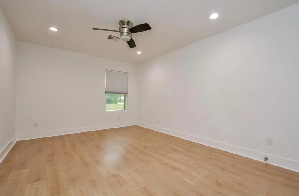 10603 Riverview Drive Houston, TX 77042