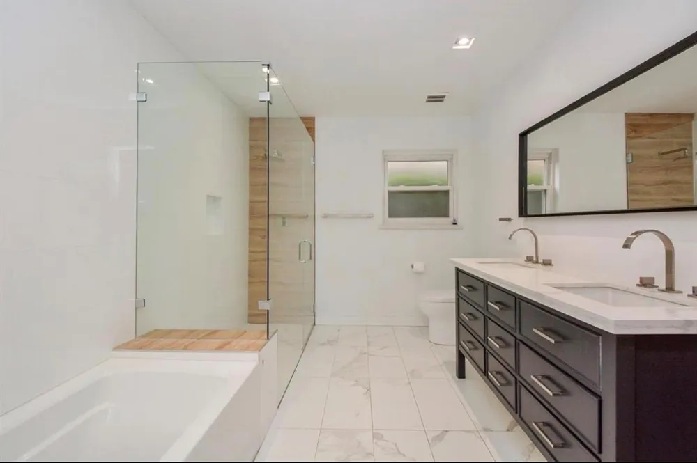 10603 Riverview Drive Houston, TX 77042