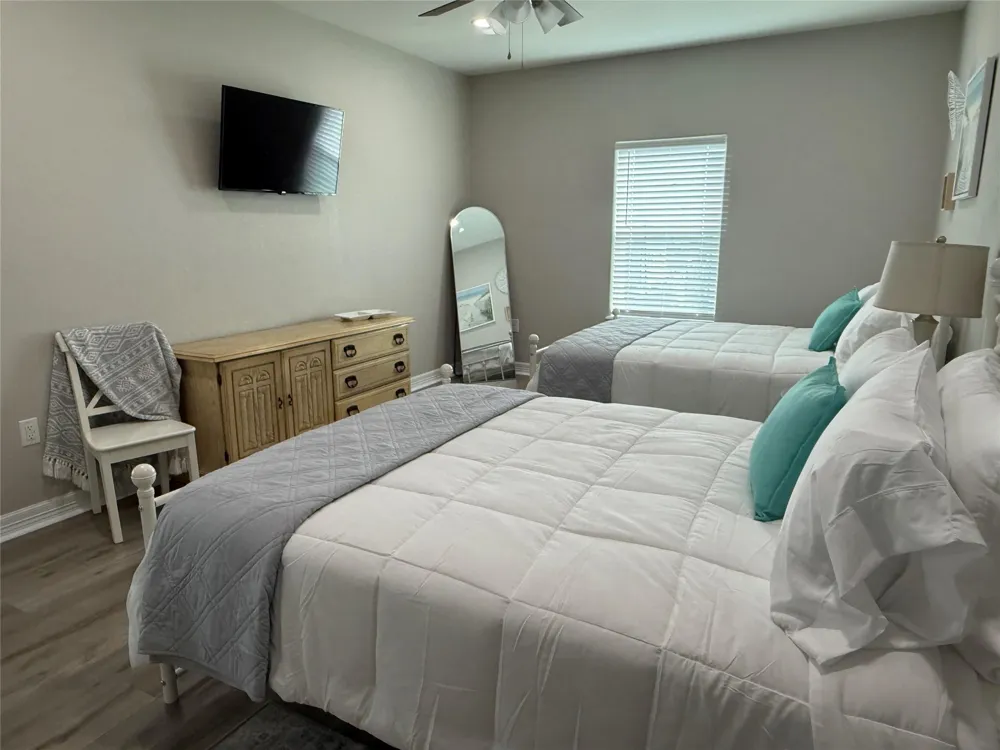 528 Thunder Road Surfside Beach, TX 77541