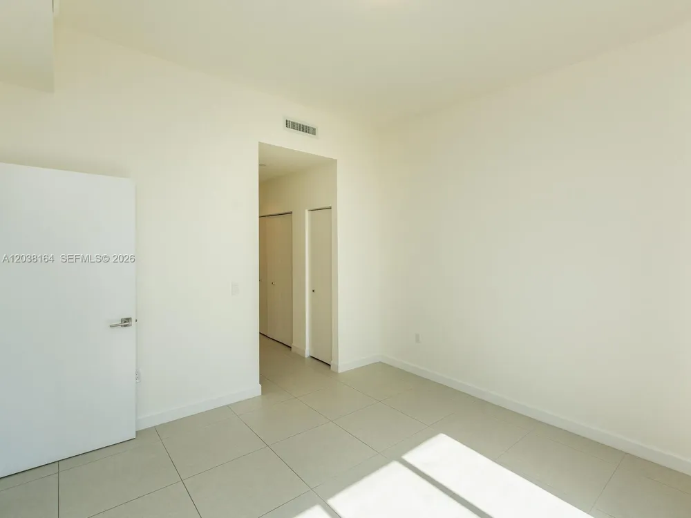 5350 NW 84th Ave #1018 Doral, FL 33166
