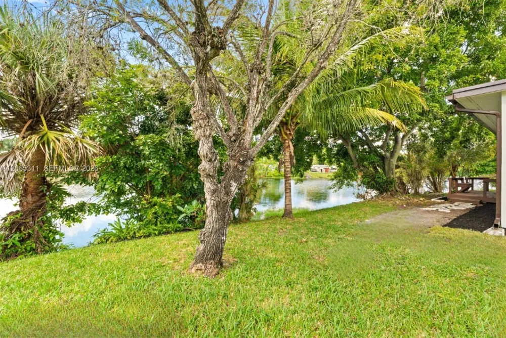 1905 NW 62nd Ter Margate, FL 33063