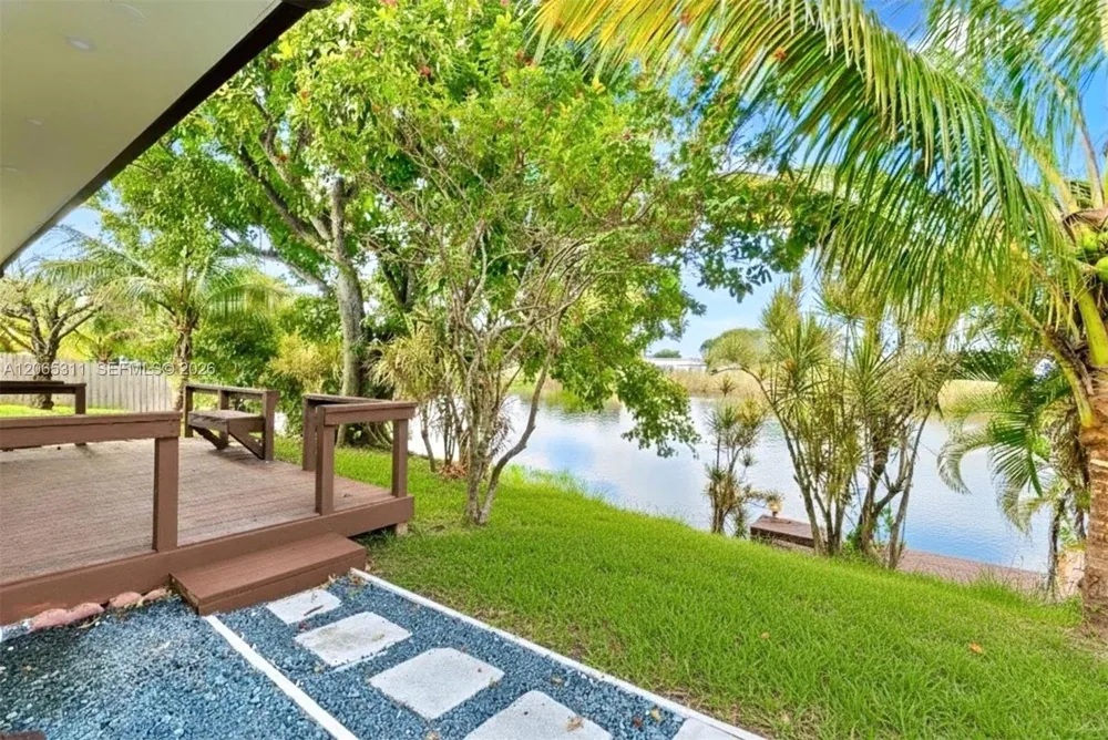 1905 NW 62nd Ter Margate, FL 33063