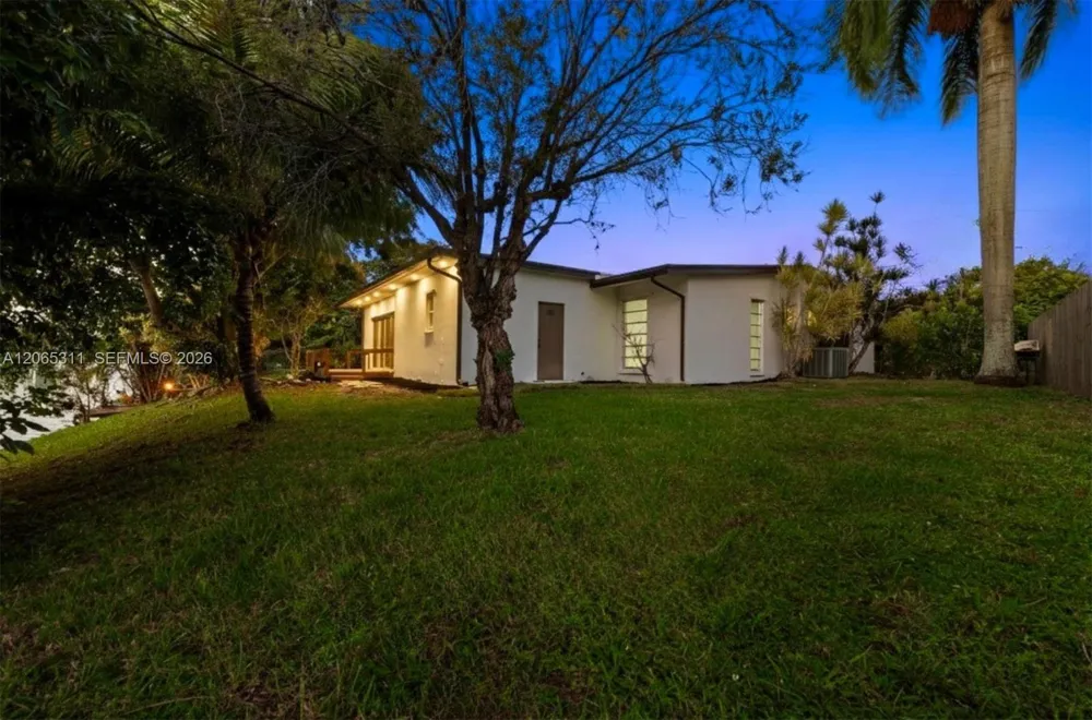 1905 NW 62nd Ter Margate, FL 33063