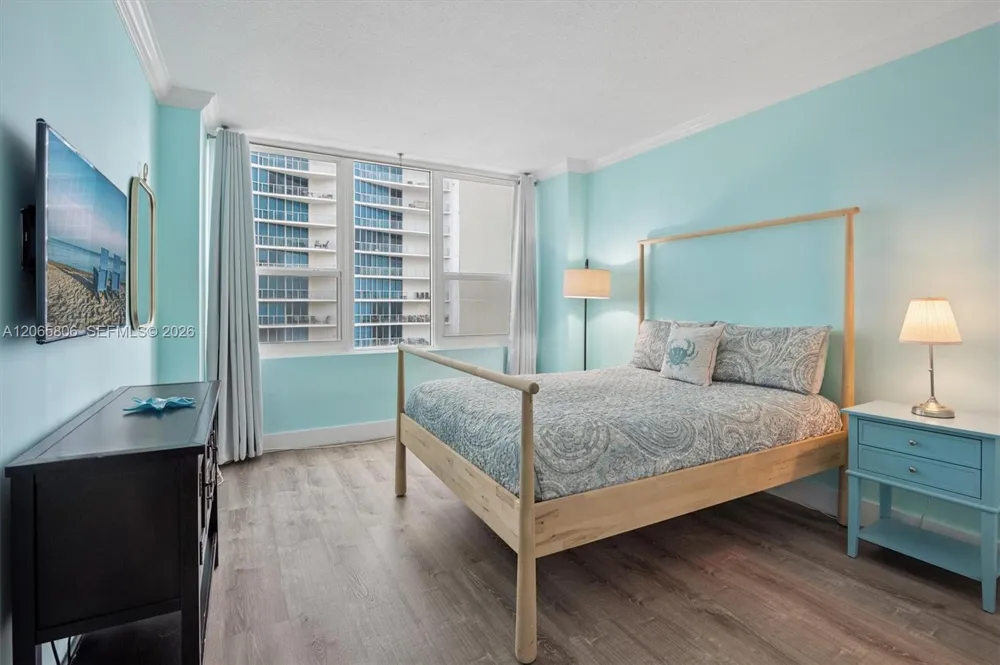 3505 S Ocean Dr #1208 Hollywood, FL 33019