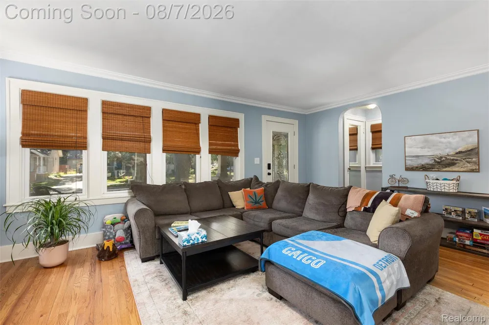 1007 E 6th Street Royal Oak City, MI 48067