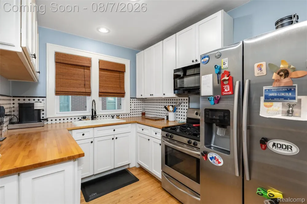1007 E 6th Street Royal Oak City, MI 48067