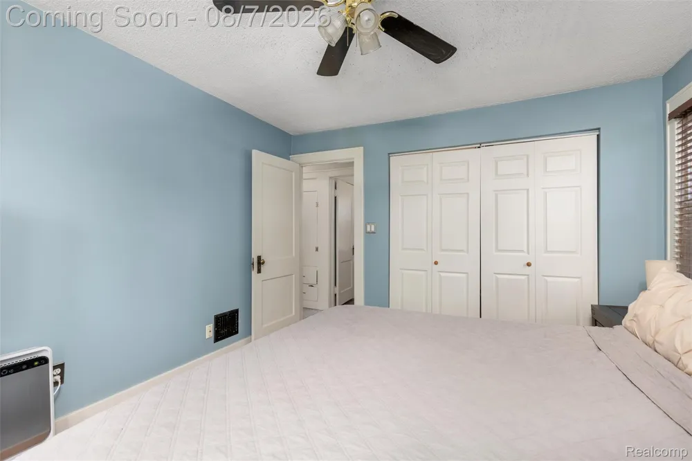 1007 E 6th Street Royal Oak City, MI 48067