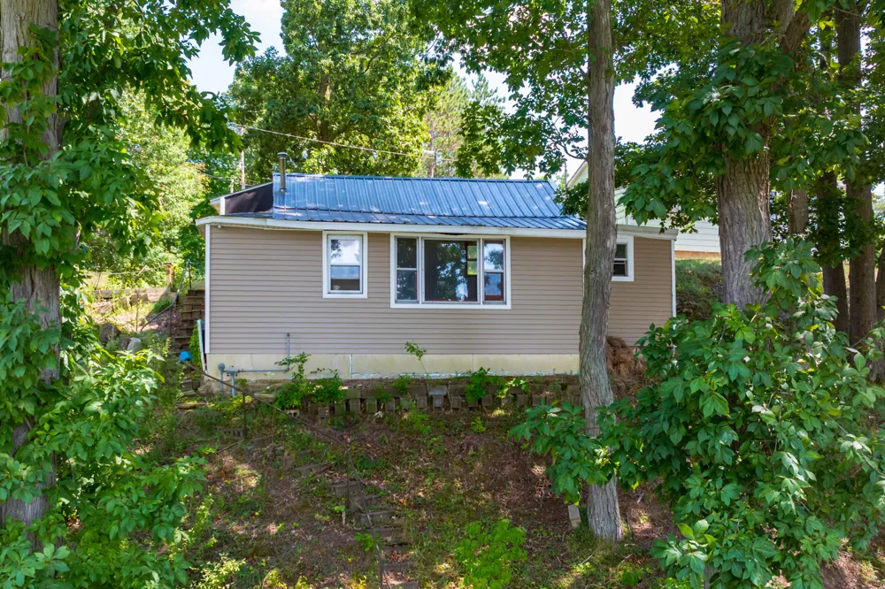 13667 Carefree Drive Johnstown Township, MI 49017