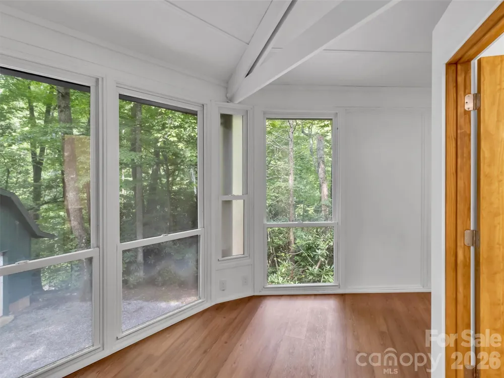 477 Mountain Forest Estate Sylva, NC 28779
