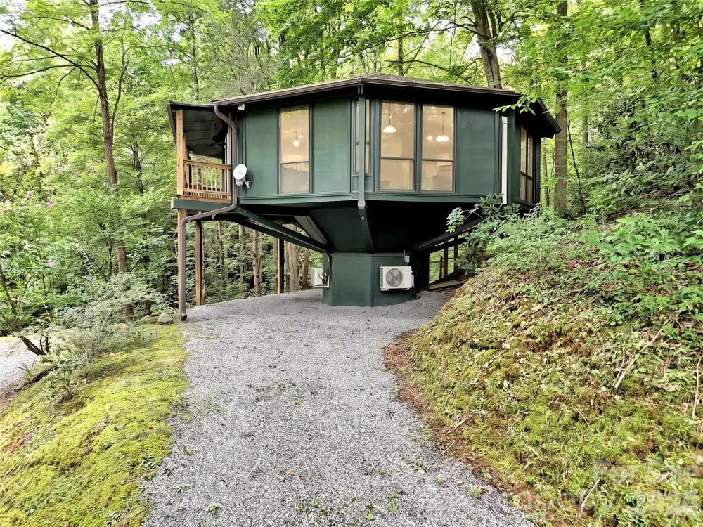 475 Mountain Forest Estate Sylva, NC 28779