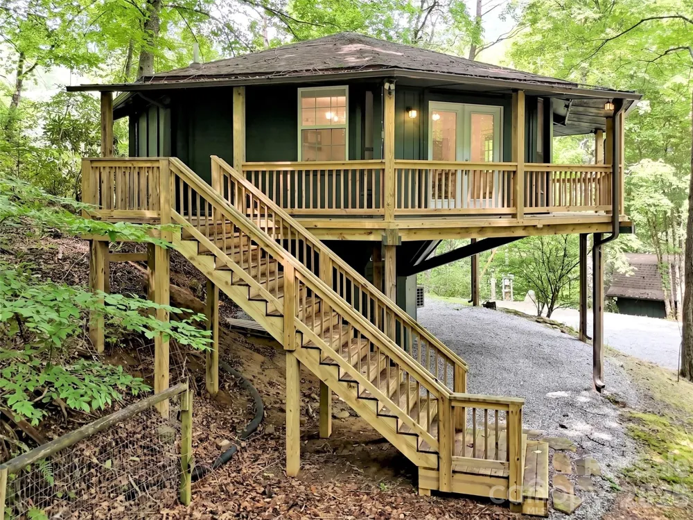 475 Mountain Forest Estate Sylva, NC 28779