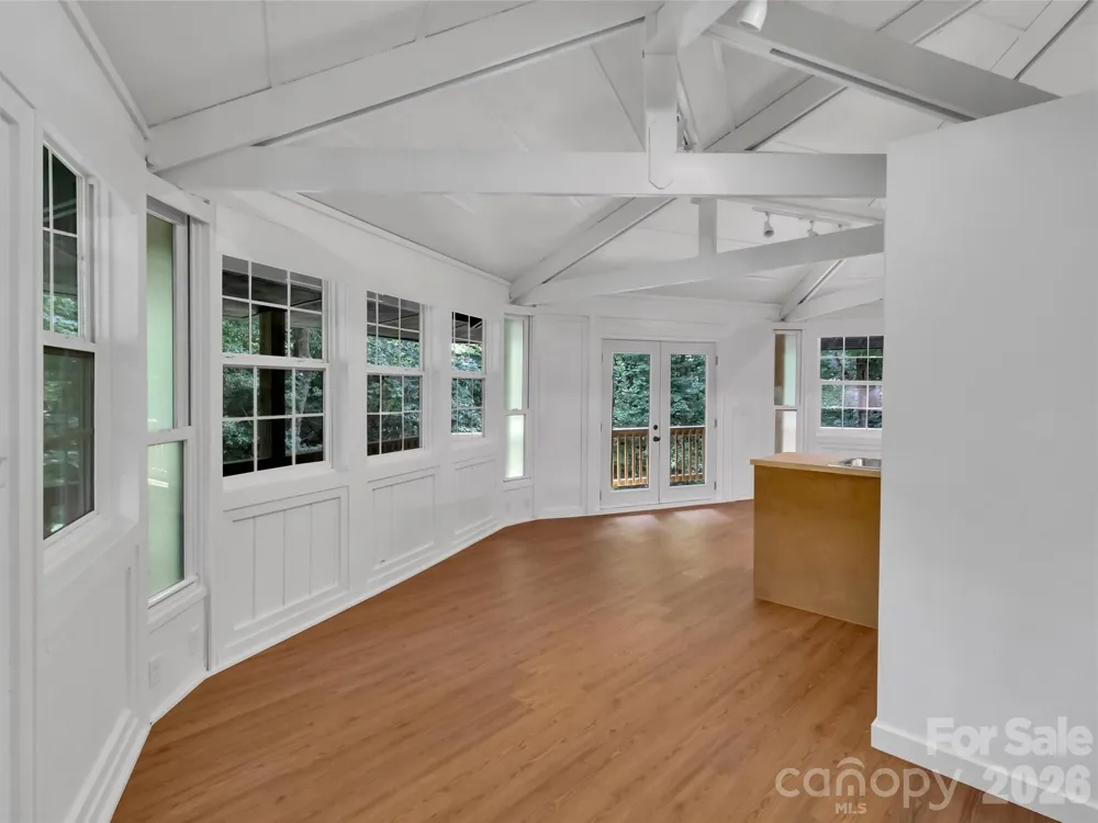 475 Mountain Forest Estate Sylva, NC 28779