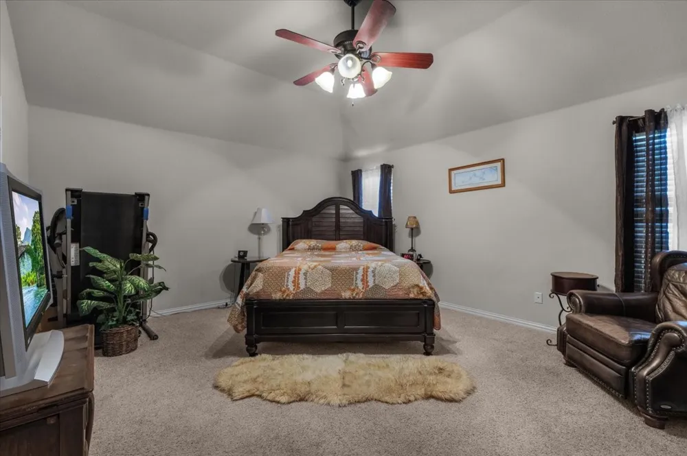380 Lockwood Lane Weatherford, TX 76087