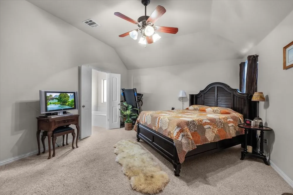 380 Lockwood Lane Weatherford, TX 76087
