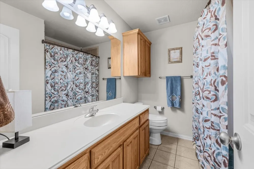 380 Lockwood Lane Weatherford, TX 76087