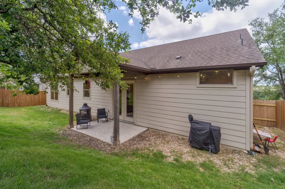10129 Longhorn Skwy Dripping Springs, TX 78620