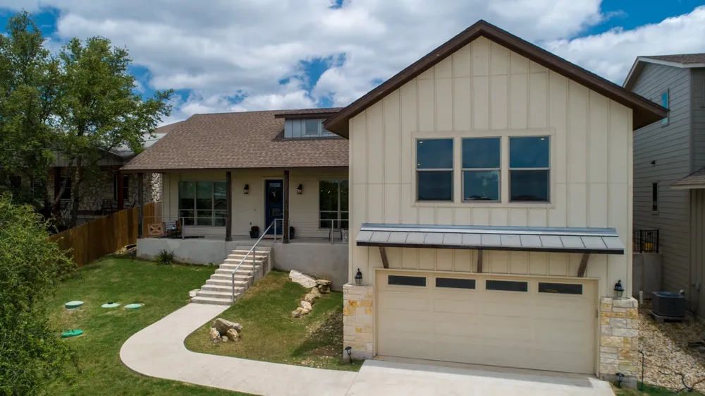 10129 Longhorn Skwy Dripping Springs, TX 78620