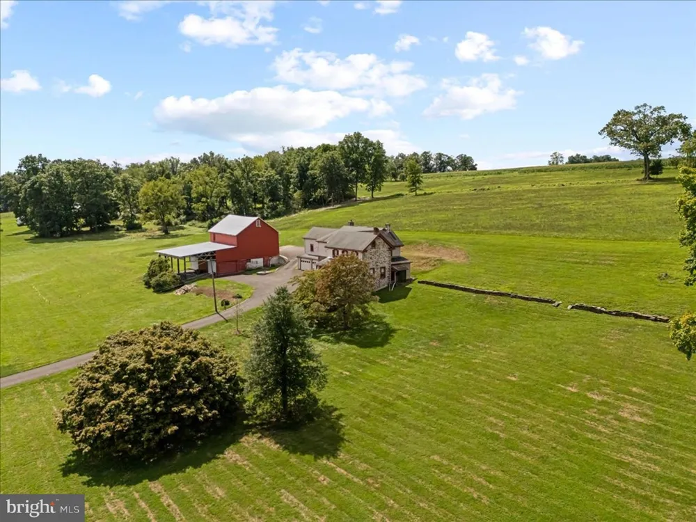 4099 CURLY HILL ROAD Doylestown, PA 18902