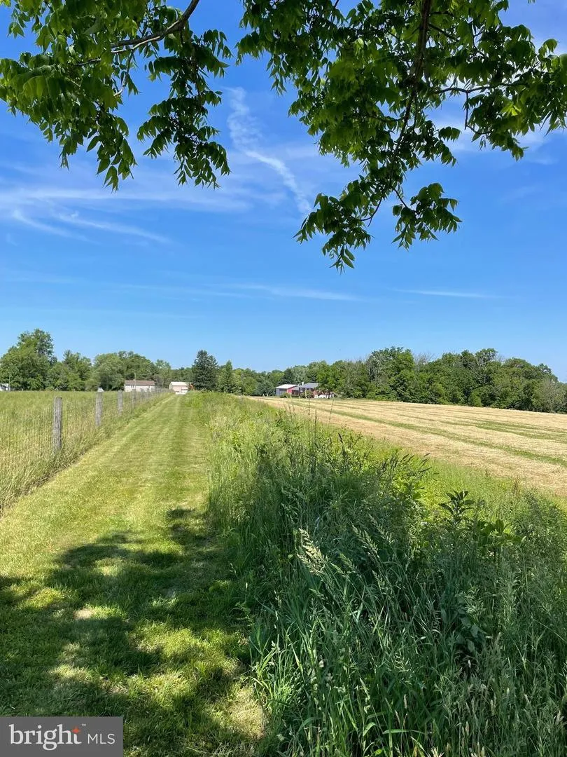 4099 CURLY HILL ROAD Doylestown, PA 18902