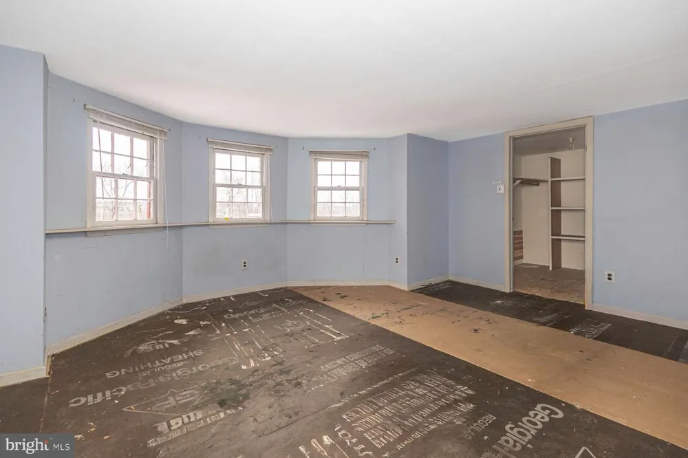 4099 CURLY HILL ROAD Doylestown, PA 18902