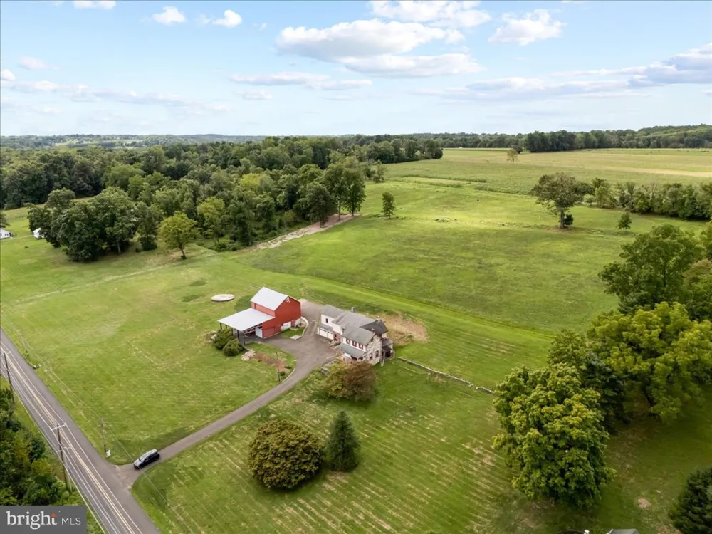 4099 CURLY HILL ROAD Doylestown, PA 18902