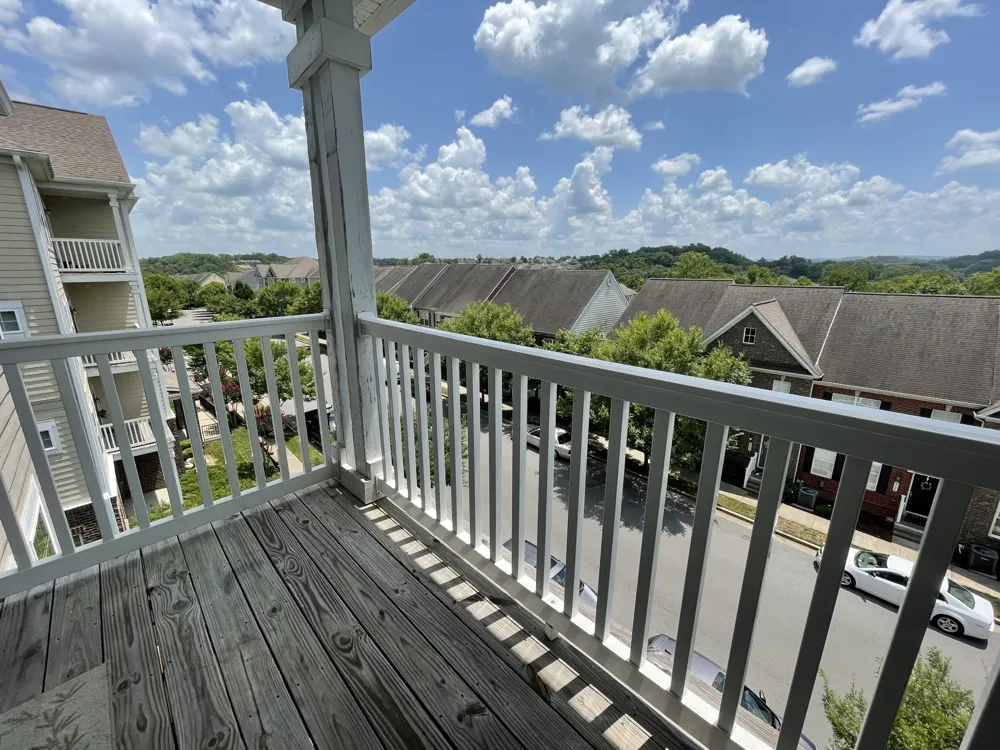 8121 Lenox Creekside Drive #O-13 Antioch, TN 37013