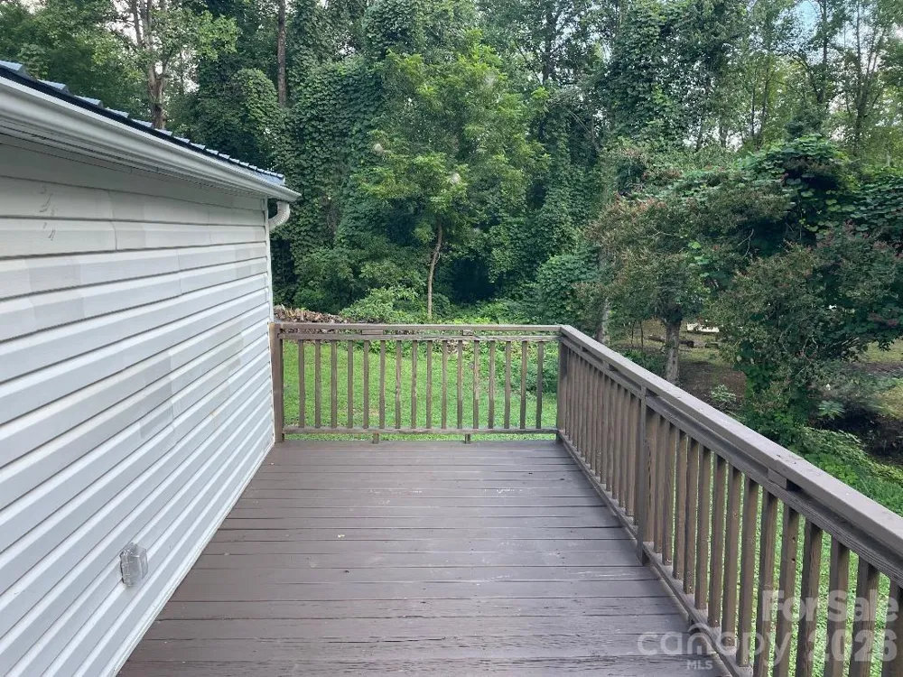 3900 Cook Road Valdese, NC 28690