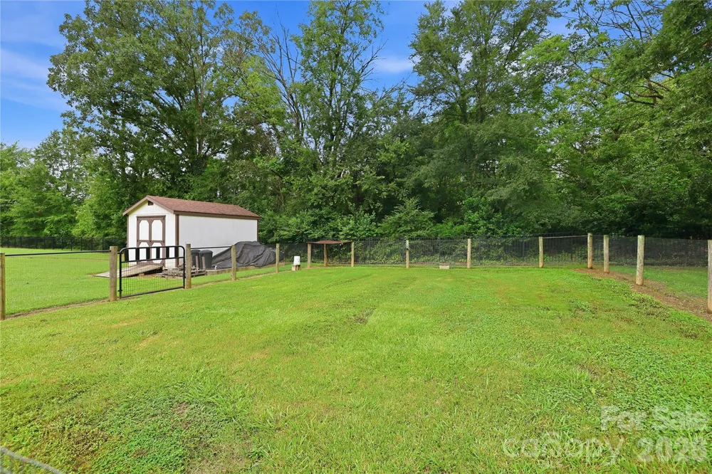 2348 Oak Grove Circle Midland, NC 28107